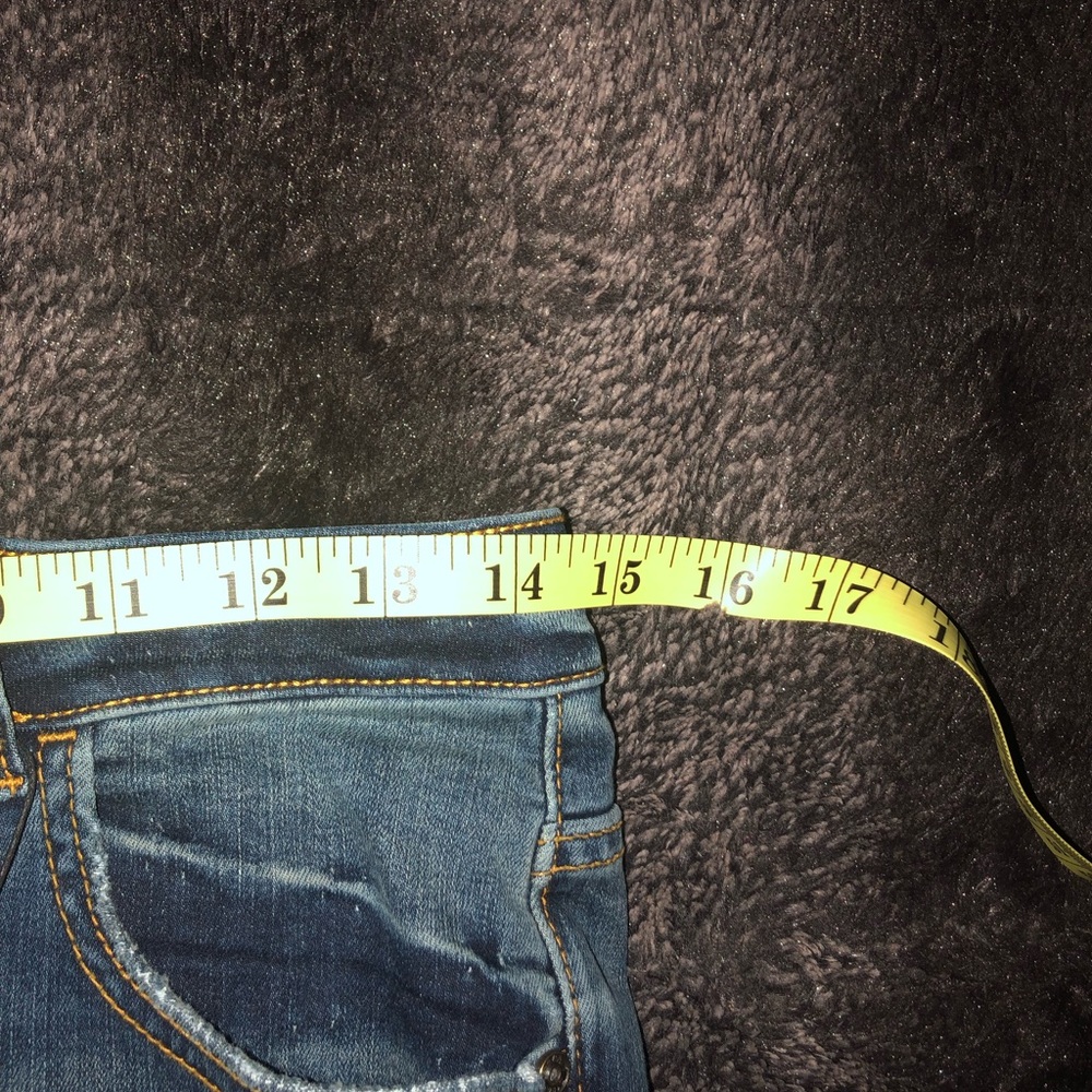 Mid Rise Skinny Jeans - Picture 6 of 8